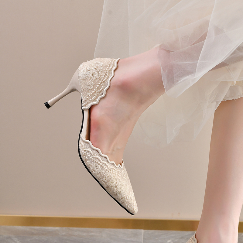 Dantelli Sivri Burunlu Yüksek  - Women'S Shoes Quality incelemesi ve fiyatı